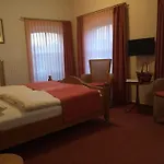 מלון Waldseiter Hof 3*